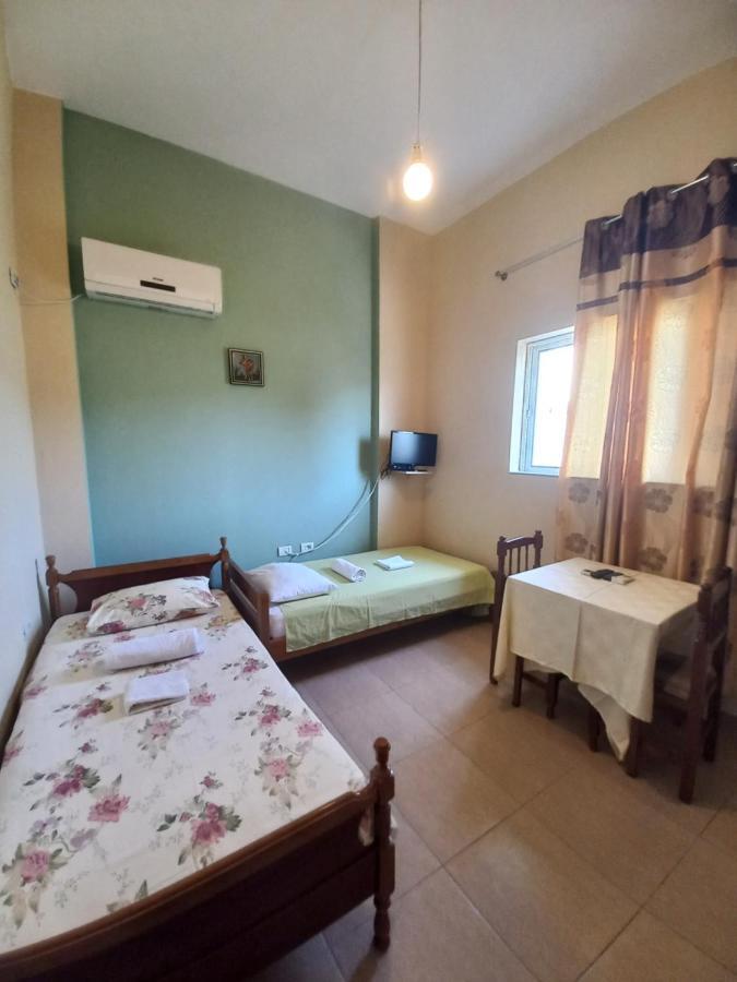 Arjana & Nelaj Apartments Ksamil Exterior photo